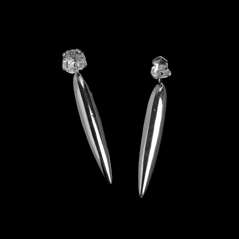 Stud earings